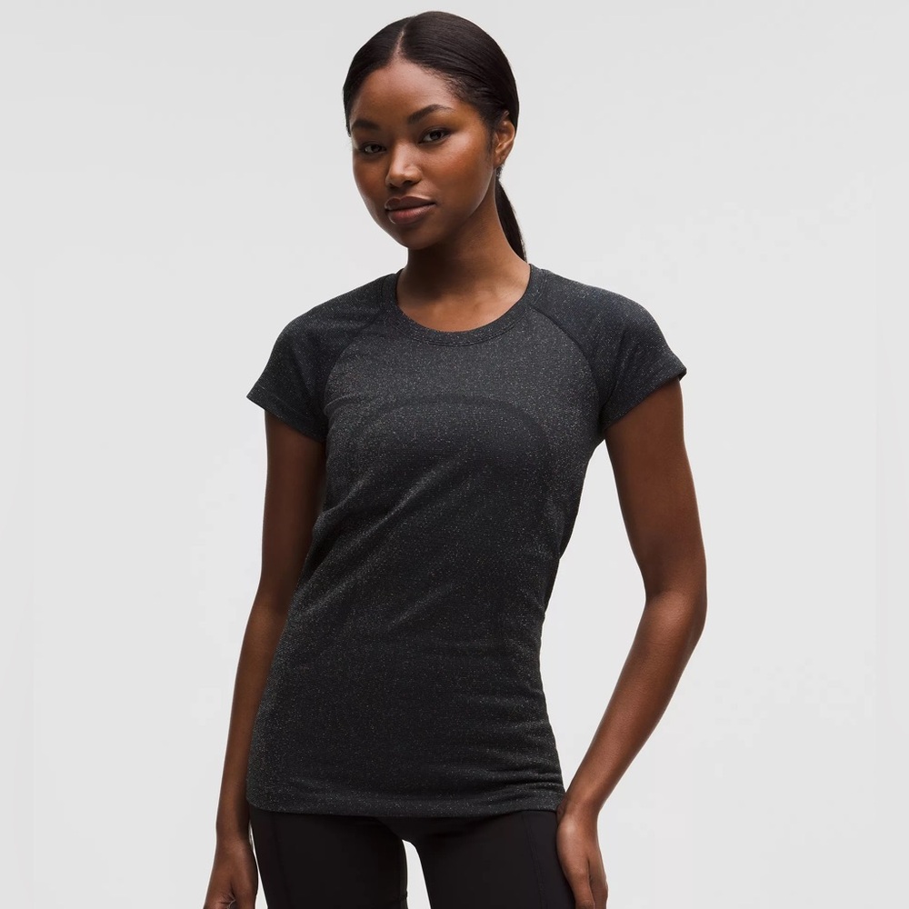 Lululemon Swiftly Tech Short Sleeve Shirt 2.0 - Gray